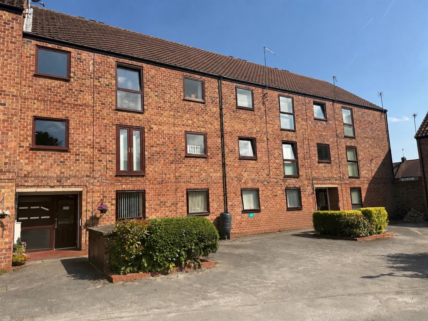 Elm Tree Court, Cottingham